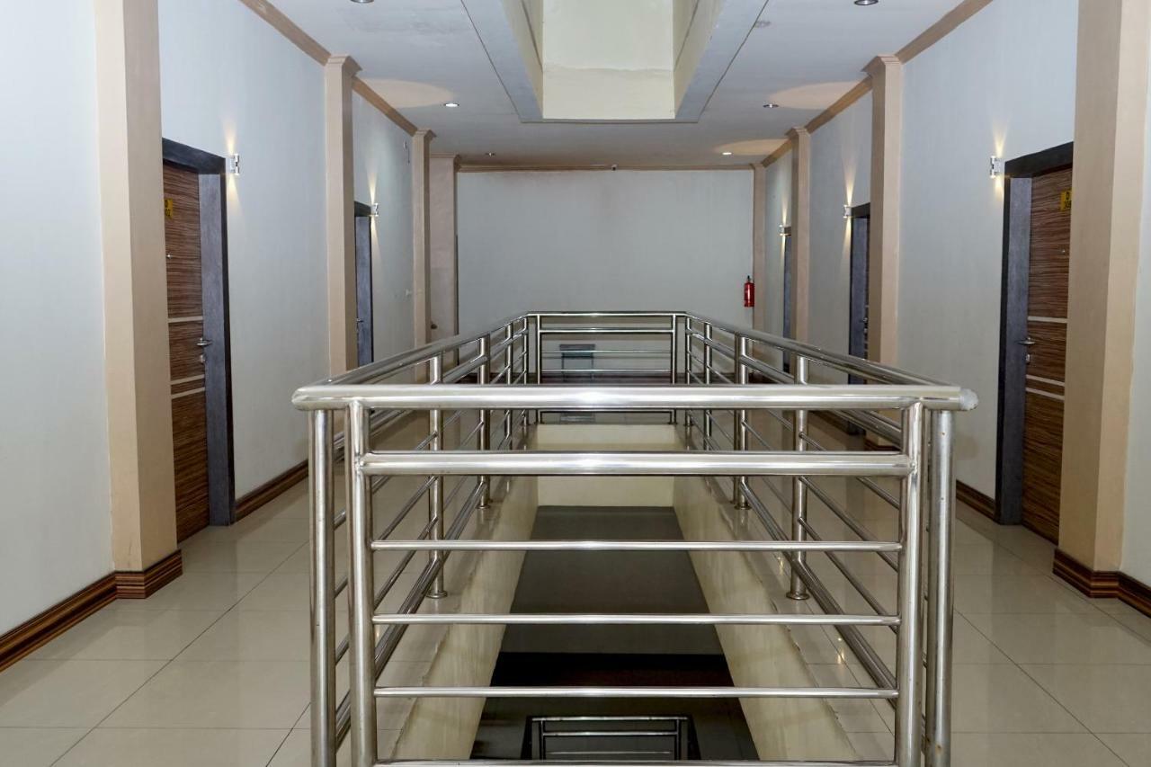 Hotel Golden Vella Pangkal Pinang Extérieur photo