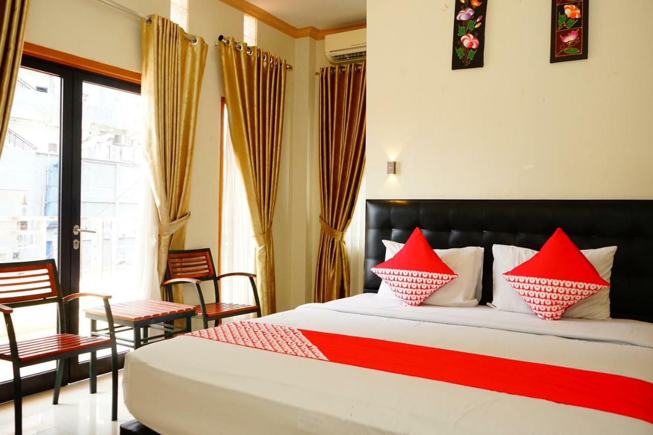 Hotel Golden Vella Pangkal Pinang Extérieur photo